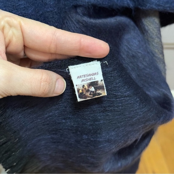 Artesanias Mishell Navy Blue & Gray Colorblock Alpaca Cowl Neck Poncho Unisex - Picture 6 of 7